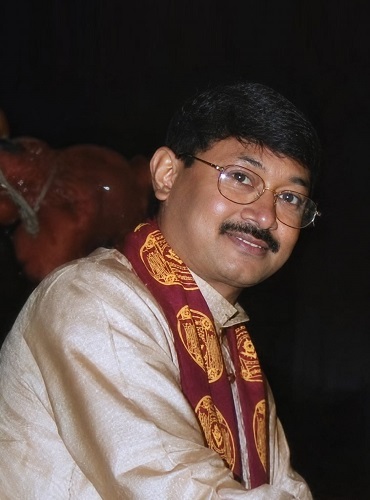 Dr. Dibyendu De
